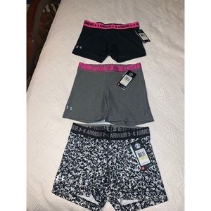 Under Armour Women’s Compression shorts